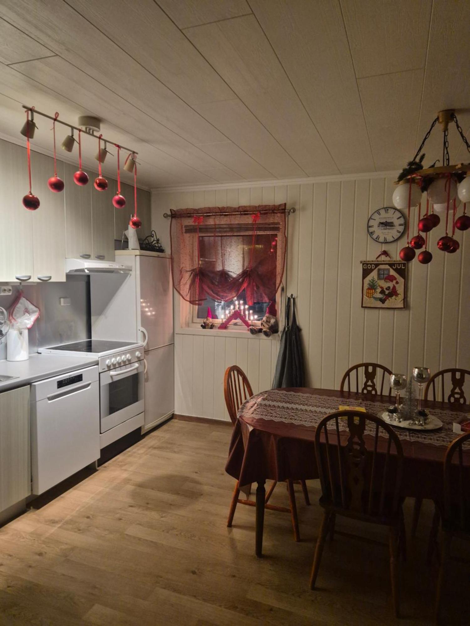 Utsikten Feriehus i Bakkeby Exterior foto