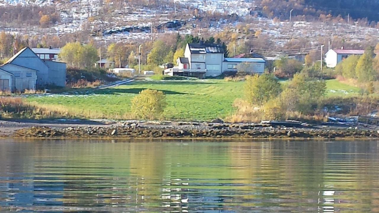 Utsikten Feriehus i Bakkeby Exterior foto